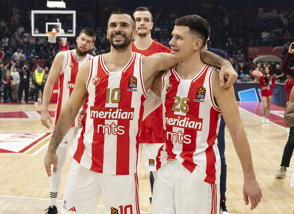 九游体育网站 -包含波尔图训练开放日，今晨止住颓势引欢呼，欧篮联在即，医务组通报恢复的词条